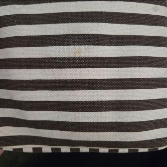 Henri Bendel Canvas Clutch Makeup Bag - Picture 4 of 5